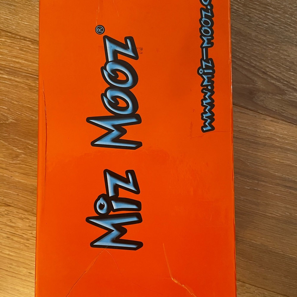 Super cute Mis Mooz loafers - Picture 5 of 5